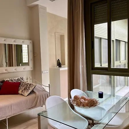 Apartment Sierpes-azofaifo *